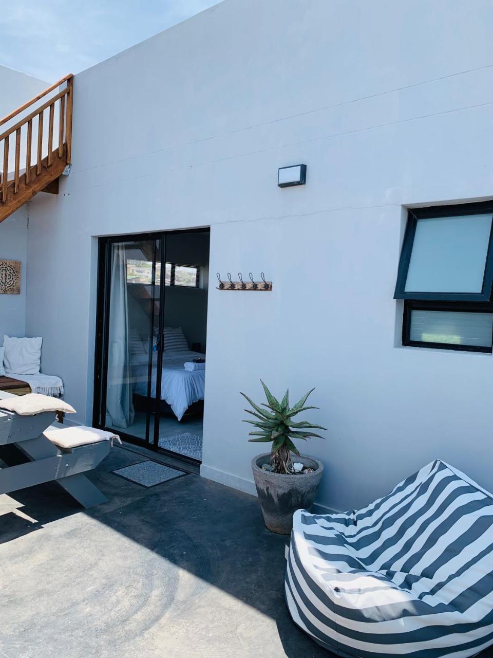 Lower Point Surf Studio خليج جيفري المظهر الخارجي الصورة